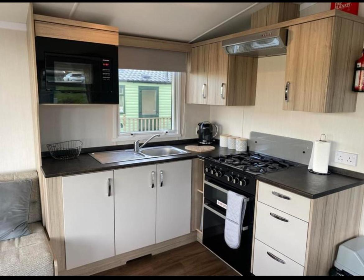 Experience Coastal Bliss In Our Modern 2019 Sea Viev 2 Bedroom Static Caravan At Clarach Bay Village! Holiday home *